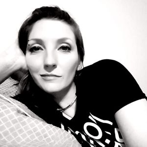 Meet your Posher, Loreli